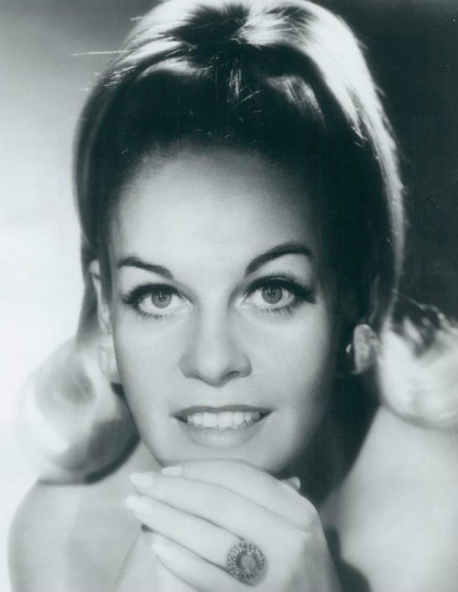 Jaye P. Morgan in a 1968 publicity photo